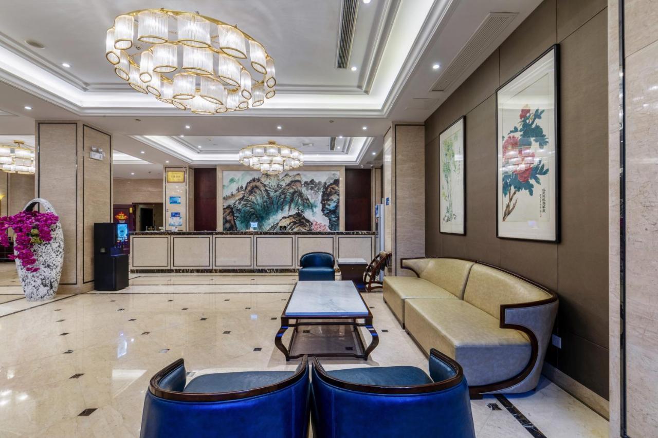 Huzhou Wealth Hotel Eksteriør billede