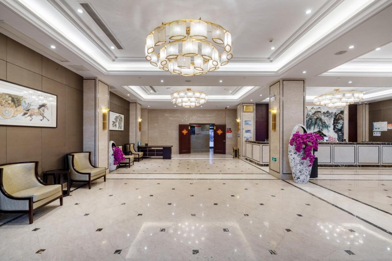 Huzhou Wealth Hotel Eksteriør billede