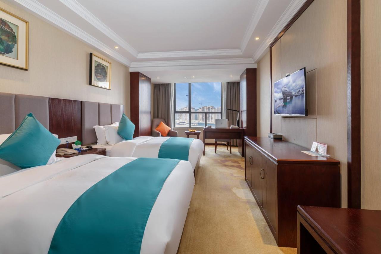 Huzhou Wealth Hotel Eksteriør billede