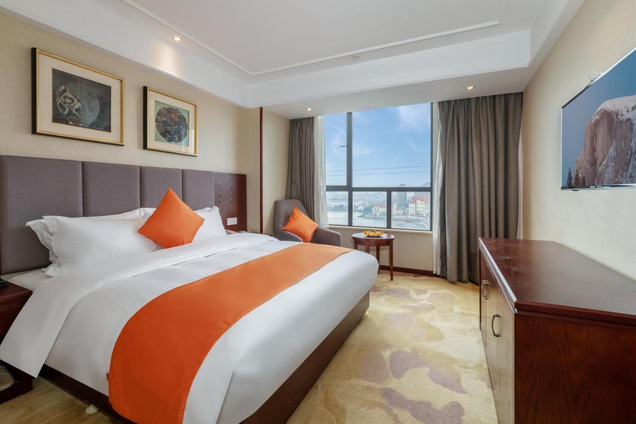 Huzhou Wealth Hotel Eksteriør billede