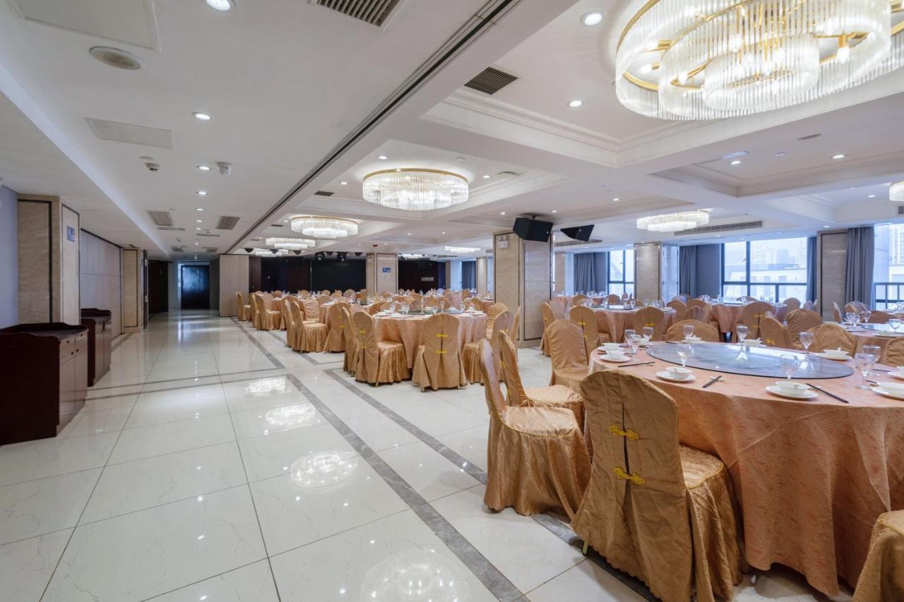 Huzhou Wealth Hotel Eksteriør billede