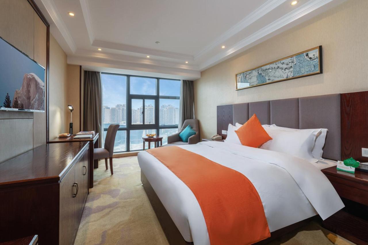 Huzhou Wealth Hotel Eksteriør billede