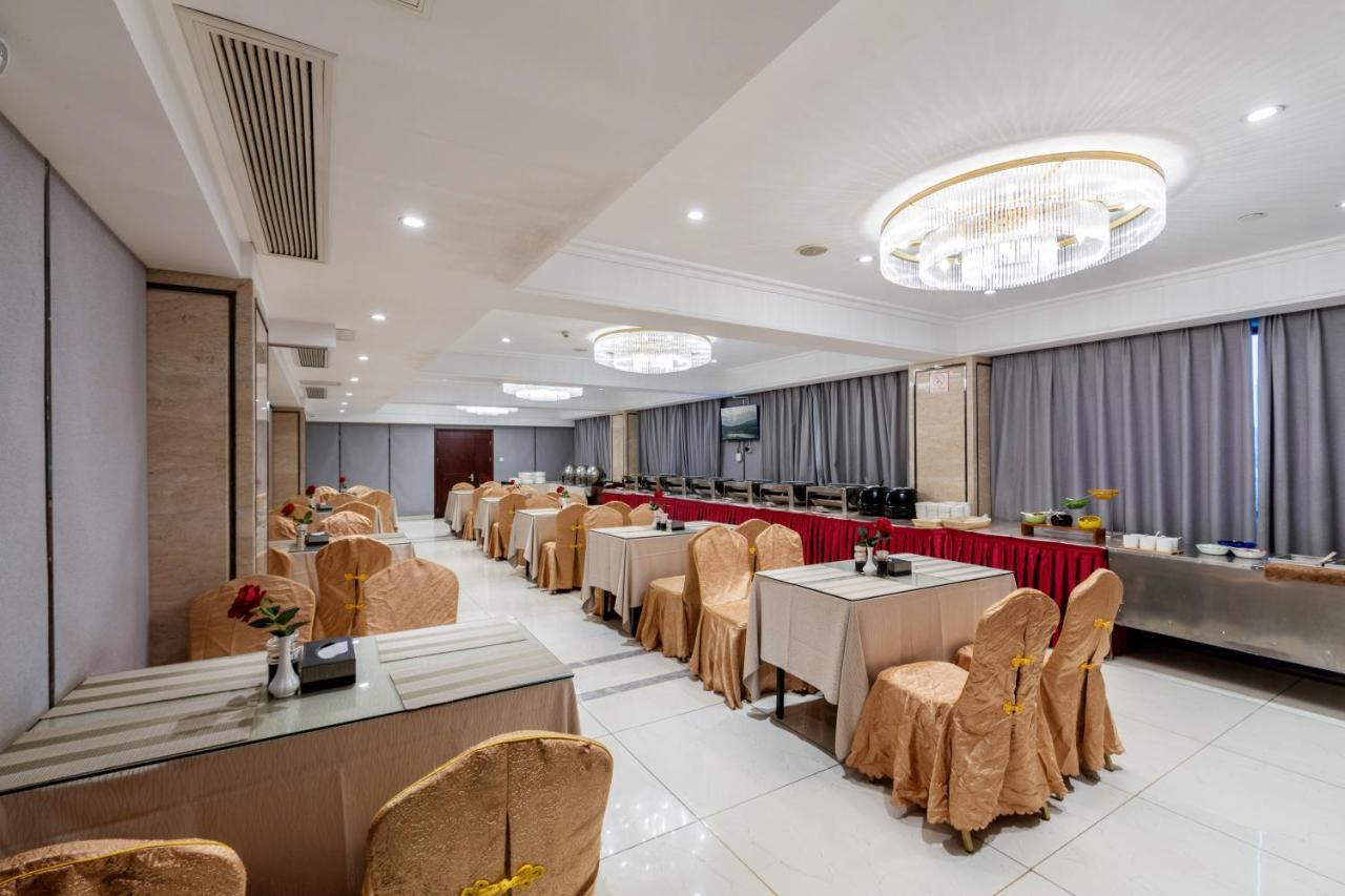 Huzhou Wealth Hotel Eksteriør billede