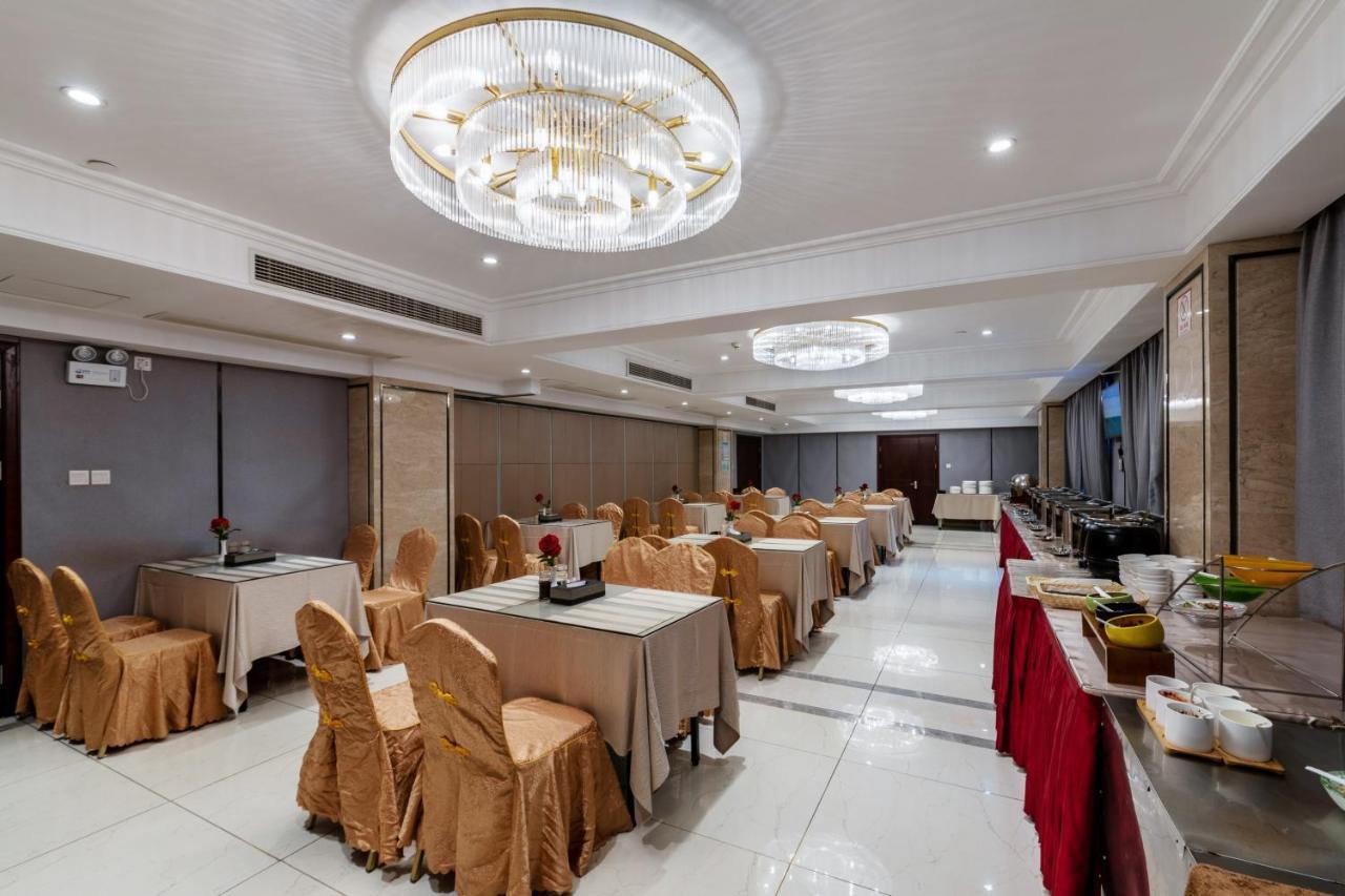 Huzhou Wealth Hotel Eksteriør billede